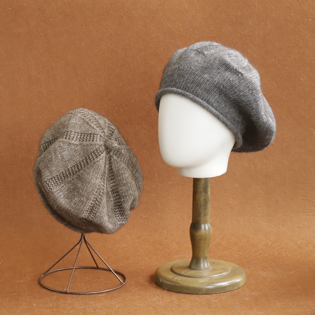 Berretti Morbidi e Soffici in  - Beret French Wool recensione e prezzo