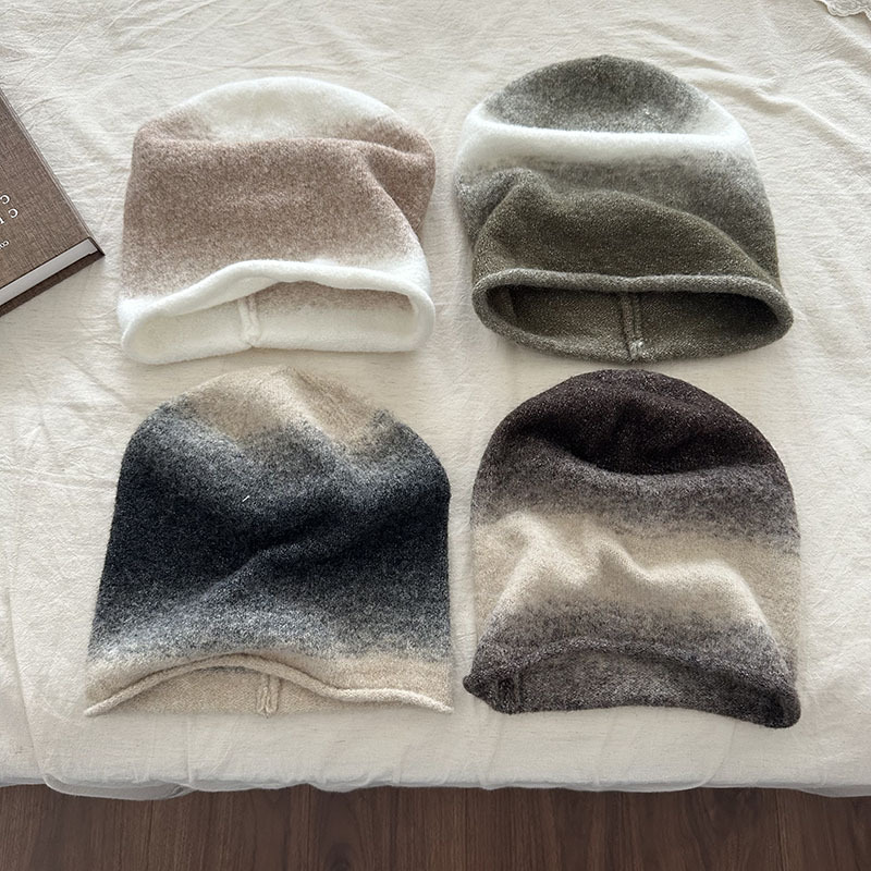 Berretto Invernale da Donna in - Beanie Cuffed Knit recensione e prezzo